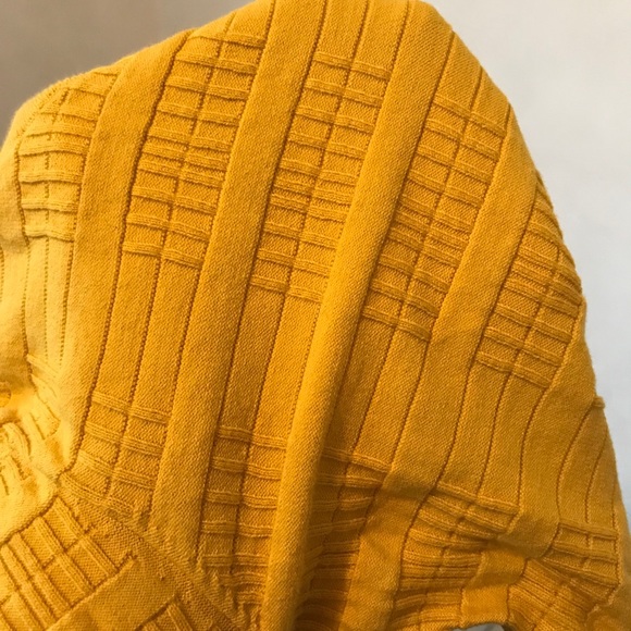 Mustard Yellow Knit Crop Top - Picture 3 of 6